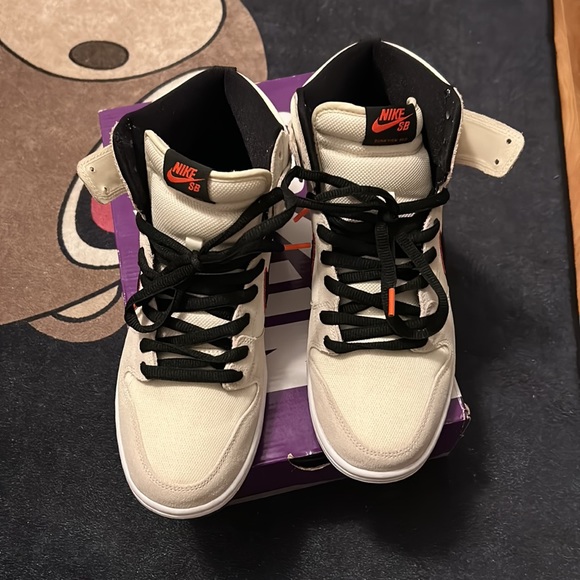 SOLD - Picture 2 of 7